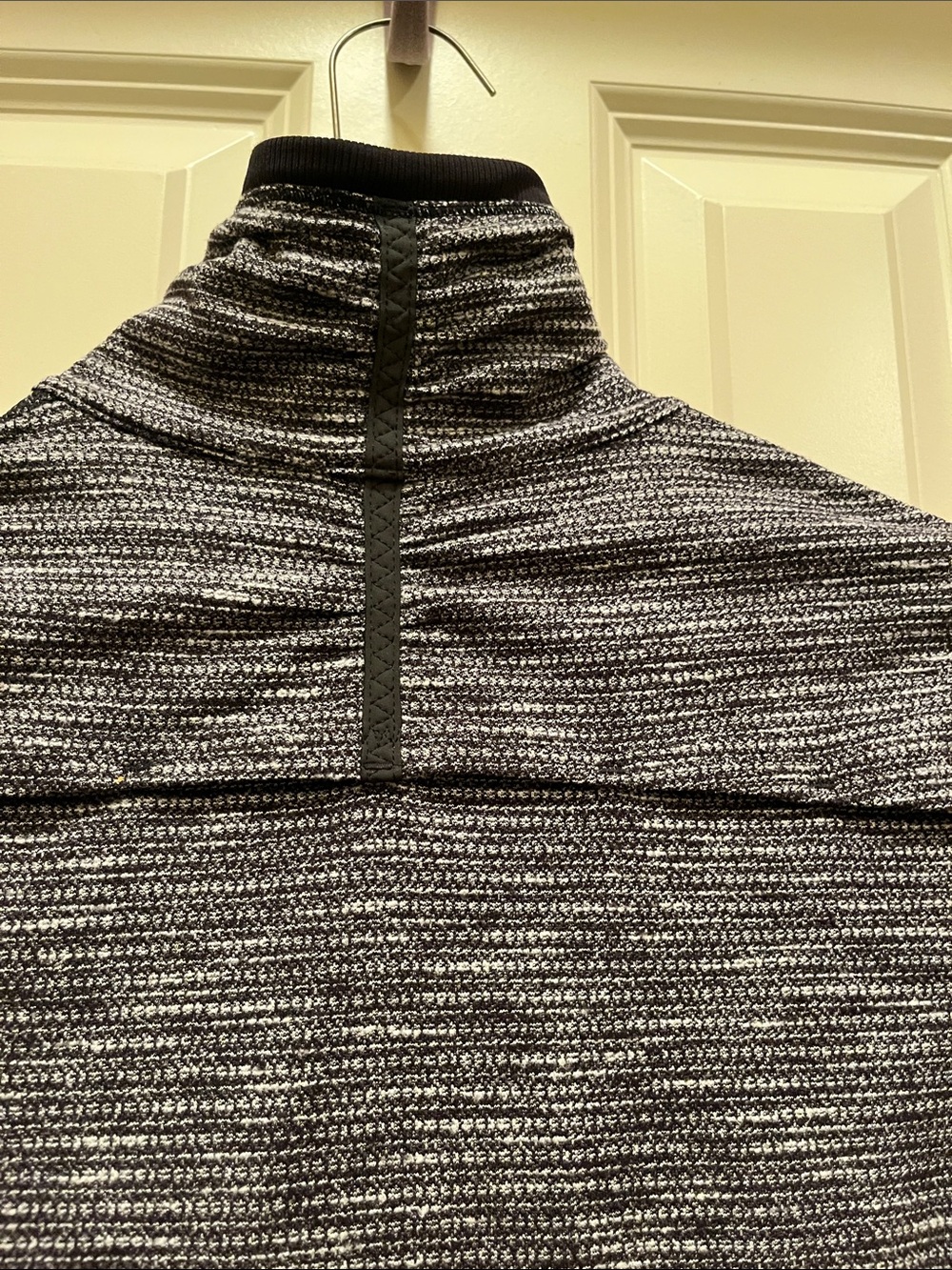 Lululemon athletica Gray and Black Tech-Trim Utility Pullover - Picture 3 of 11
